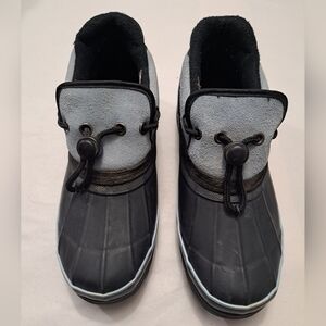 Bass Women's Low Slip Duck Boots  Size M